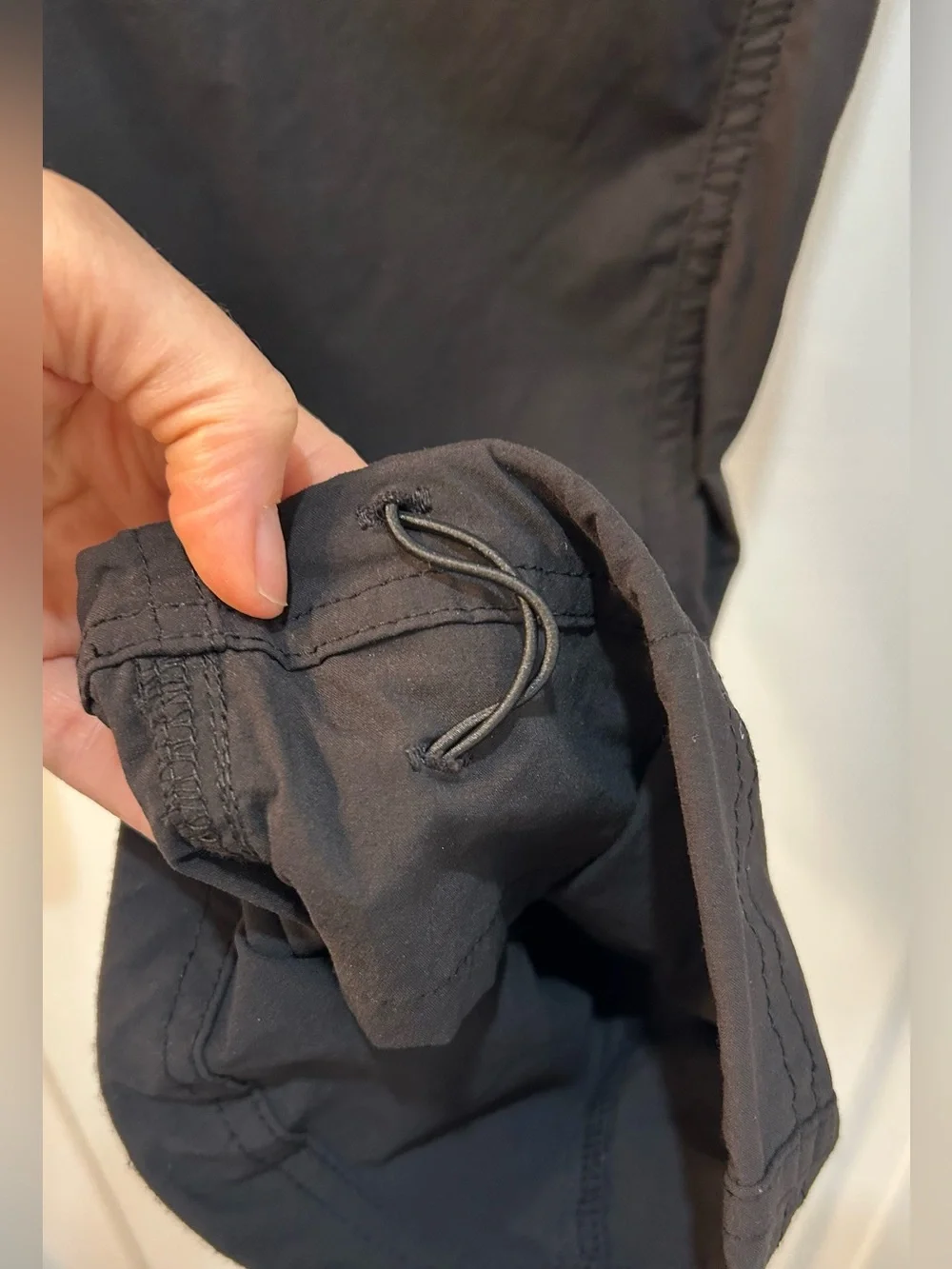 LL BEAN Comfort Trail Pants Black Women’s 10 Pet. UPF 50 Hiking Sun Smart Cargo